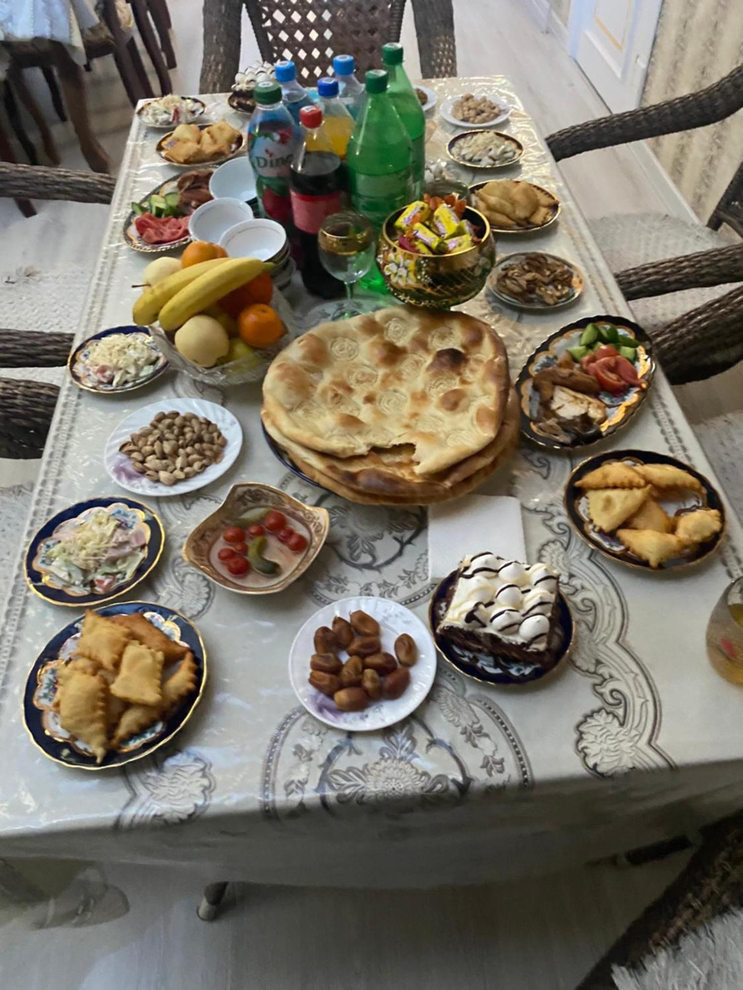 Khiva Otabek B&B Hotel Bagian luar foto